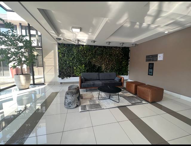 929M² RETAIL TO LET IN ILLOVO